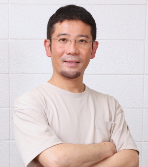감독